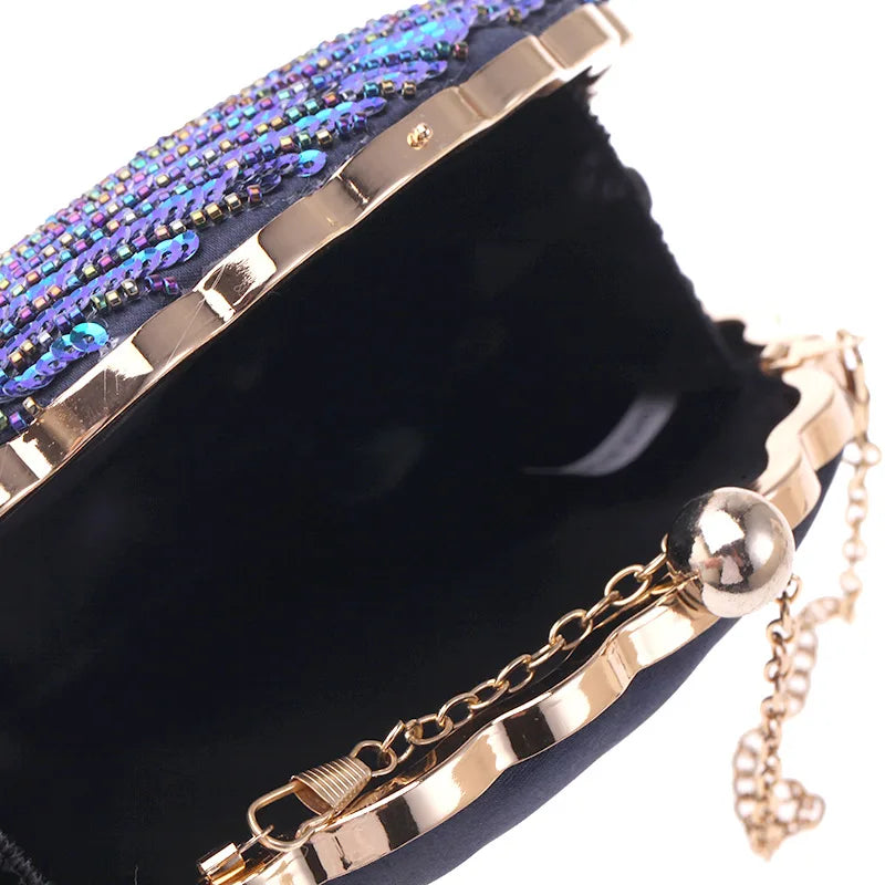 Multi-Pocket Hard Shell Clutch