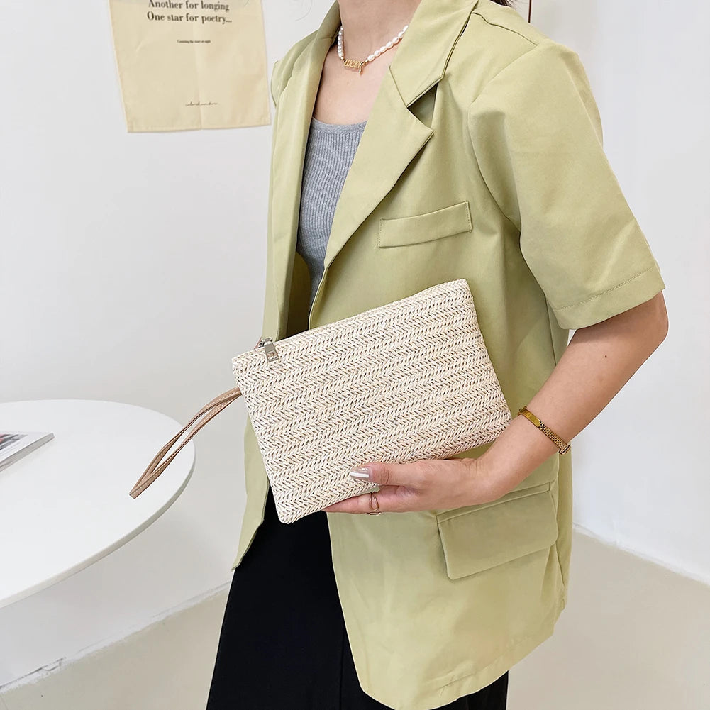 Natural Straw Bohemian Clutch
