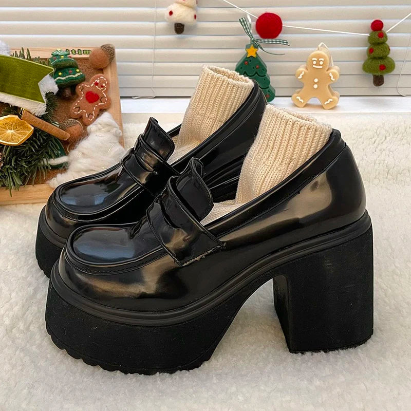 Retro Chunky Platform Heel Pumps