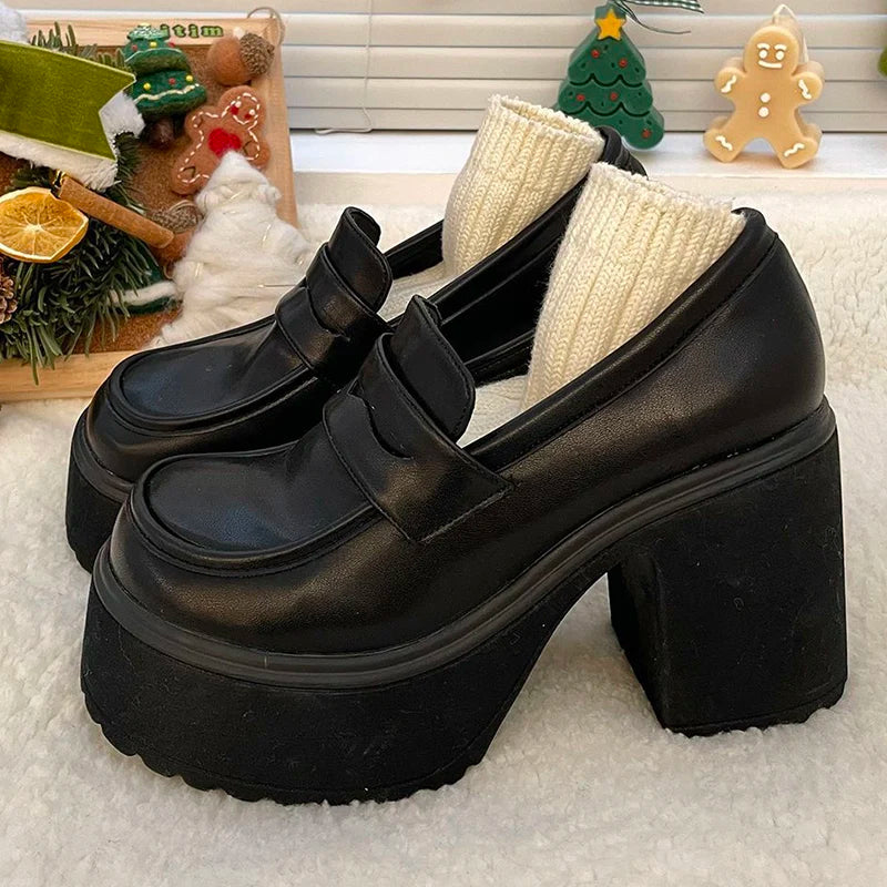 Retro Chunky Platform Heel Pumps