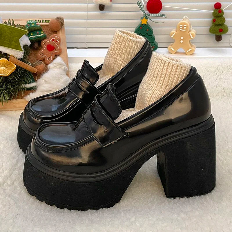 Retro Chunky Platform Heel Pumps